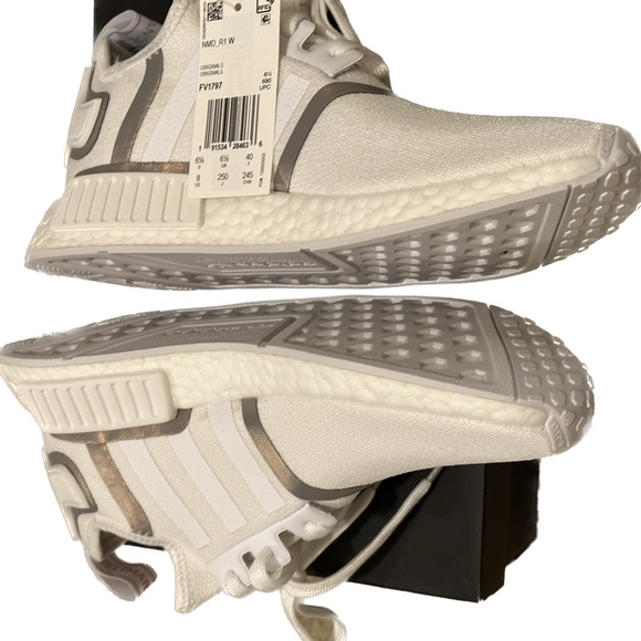 Addidaa NMDs white, and silver - Picture 5 of 8